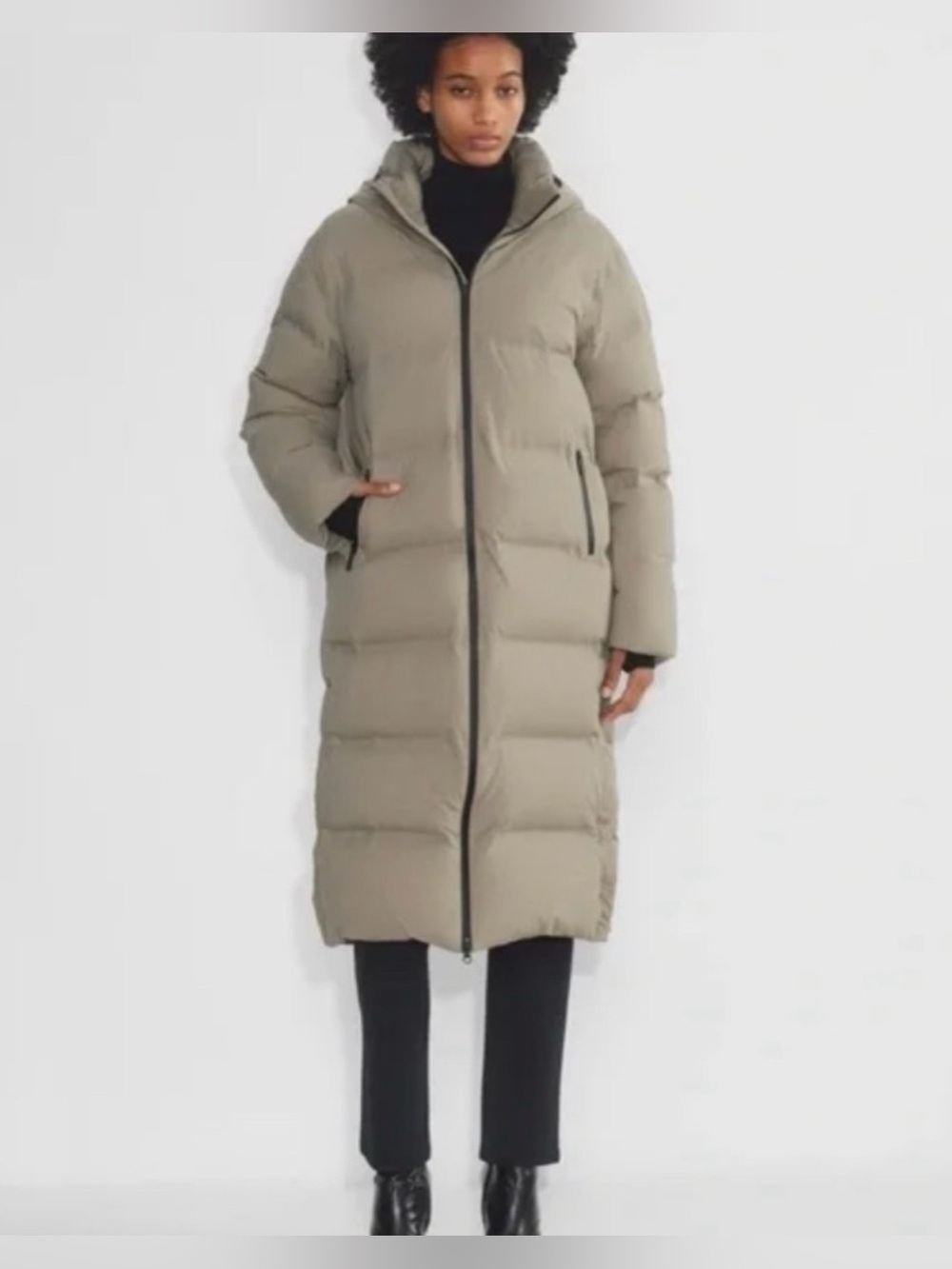 Aritzia The Super Puff™ The Super Puff₂O™ Long - Rainstop™